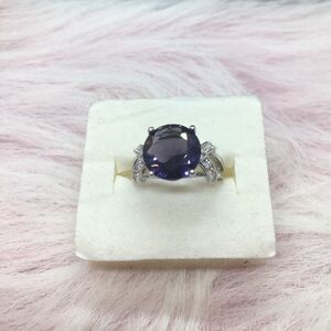 February Birthstone Ring‎